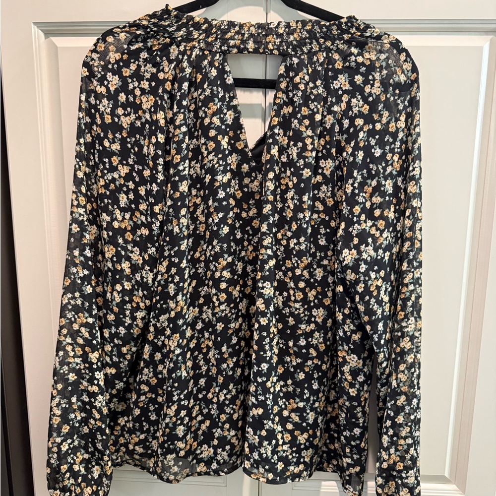 Lush Black and White Ruffled Long Sleeve Blouse